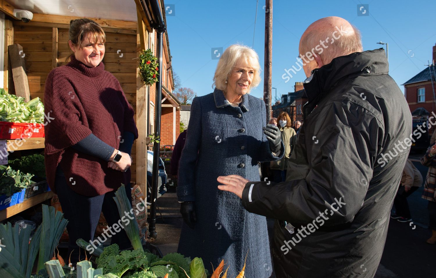 CASA REAL BRITÁNICA - Página 94 Camilla-duchess-of-cornwall-visit-to-wiltshire-uk-shutterstock-editorial-12627861aa