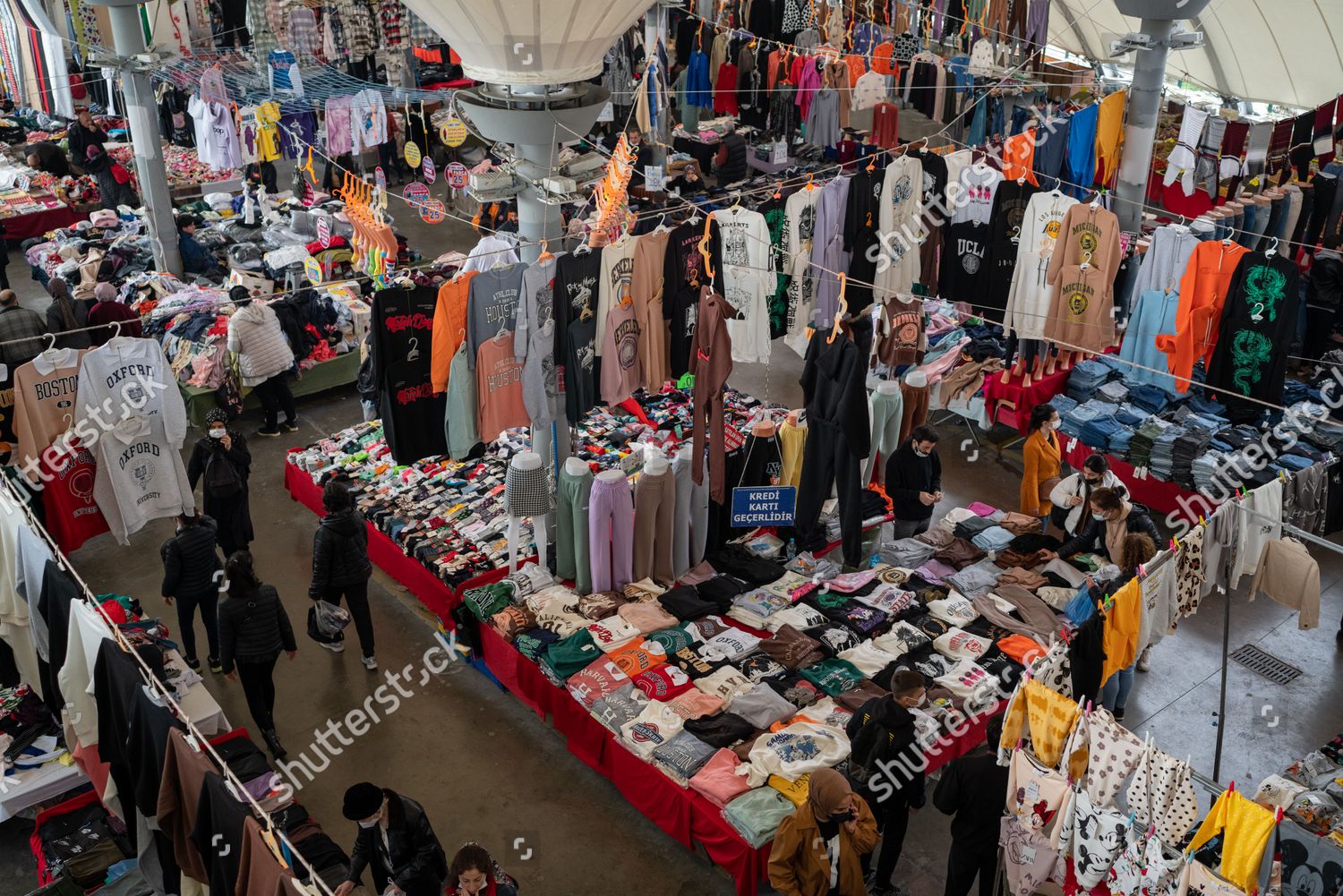 people doing shopping local market istanbul turkey editorial stock photo stock image shutterstock