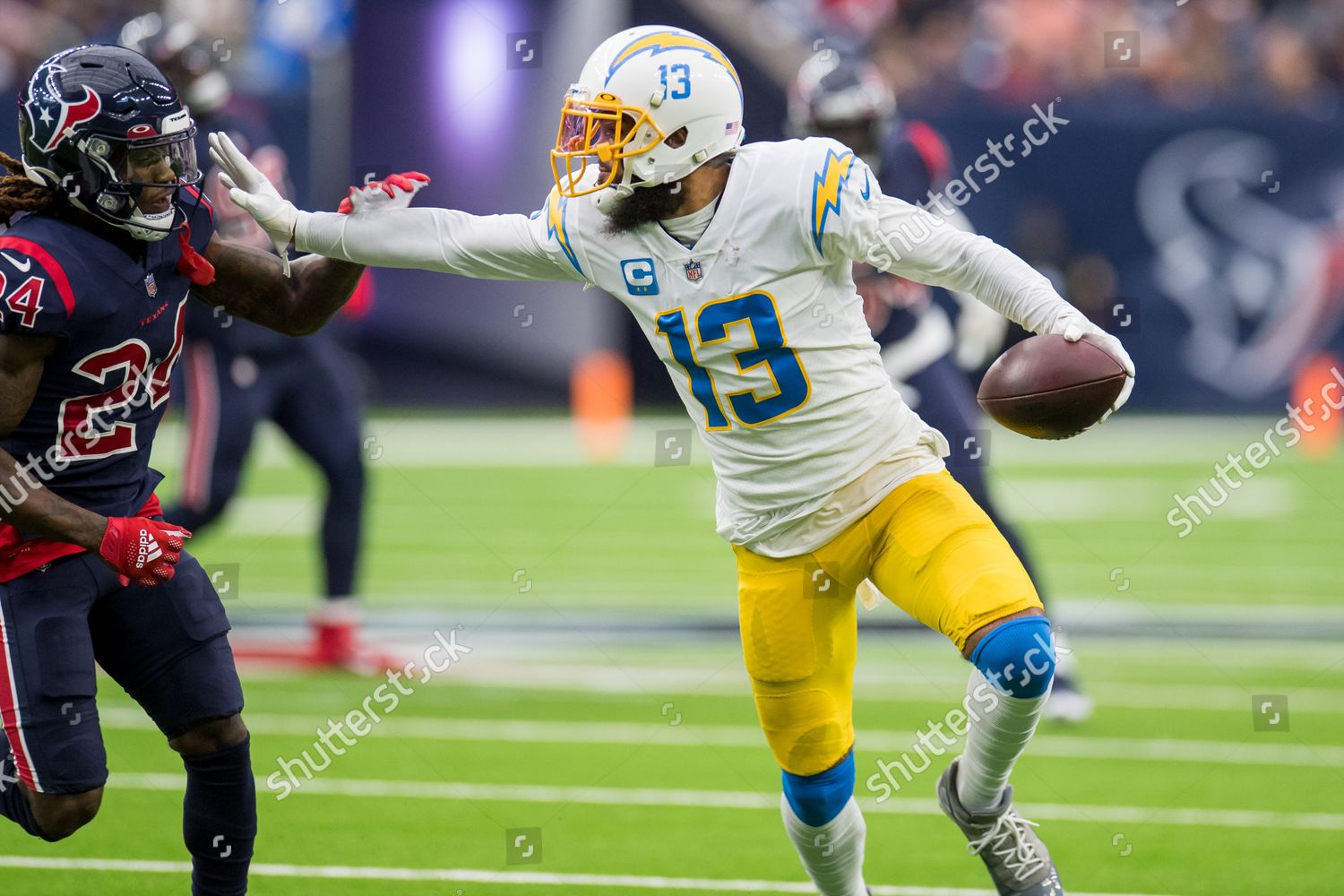 Houston, TX, USA. 26th Dec, 2021. Los Angeles Chargers running