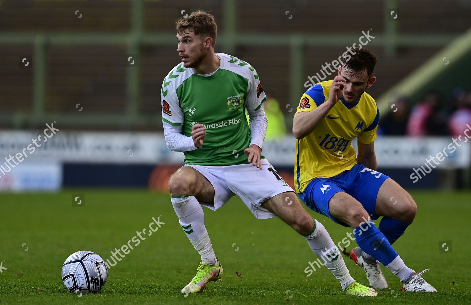 Charlie Wakefield Yeovil Town Battles Ball Editorial Stock Photo 