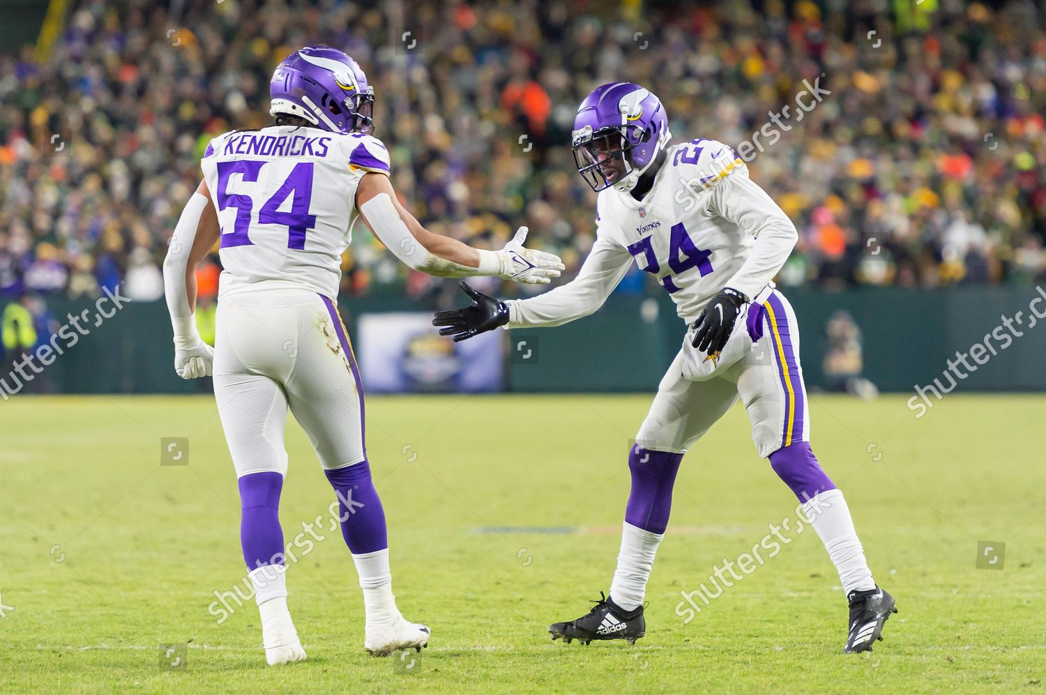 Minnesota Vikings linebacker Eric Kendricks (54) in action during the first  half of an NFL football game against the Arizona Cardinals, Sunday, Oct.  30, 2022 in Minneapolis. (AP Photo/Stacy Bengs Stock Photo - Alamy