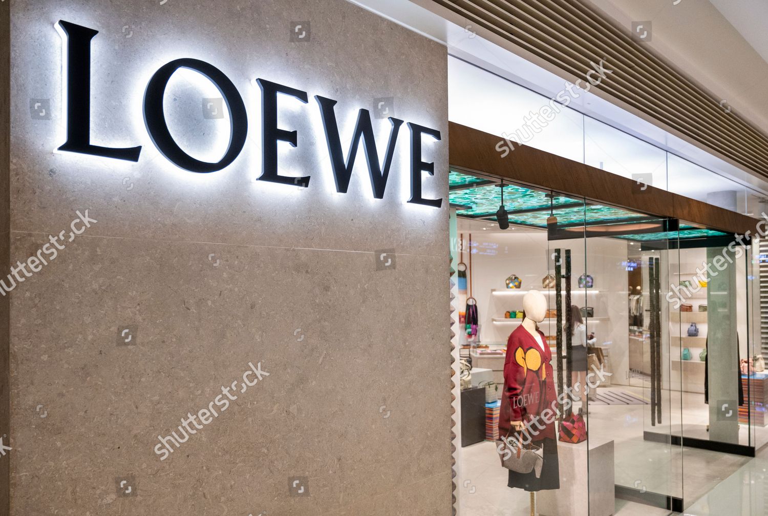 Loewe outlet discount hk