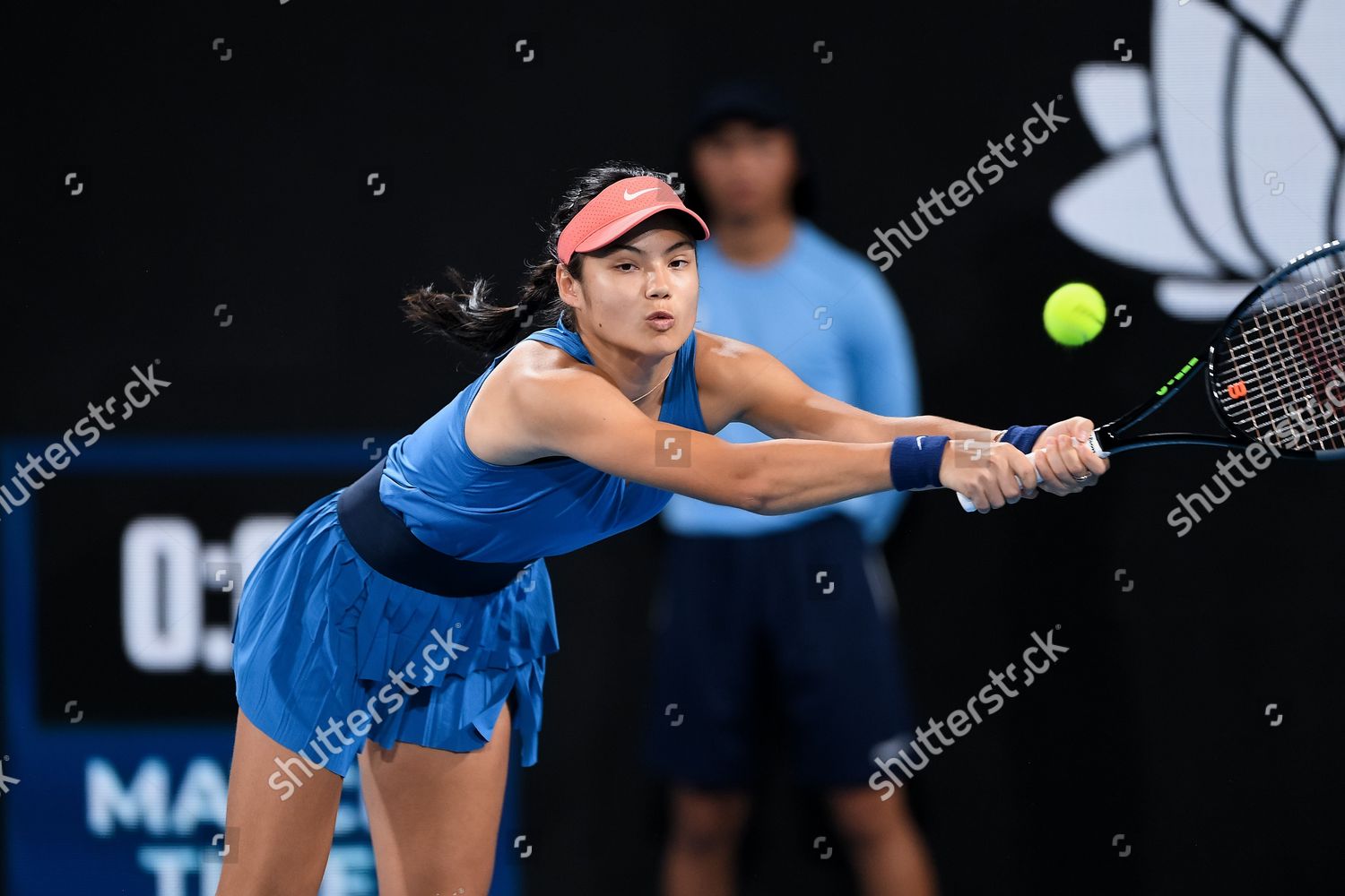 Emma Raducanu Great Britain Plays Backhand Editorial Stock Photo ...