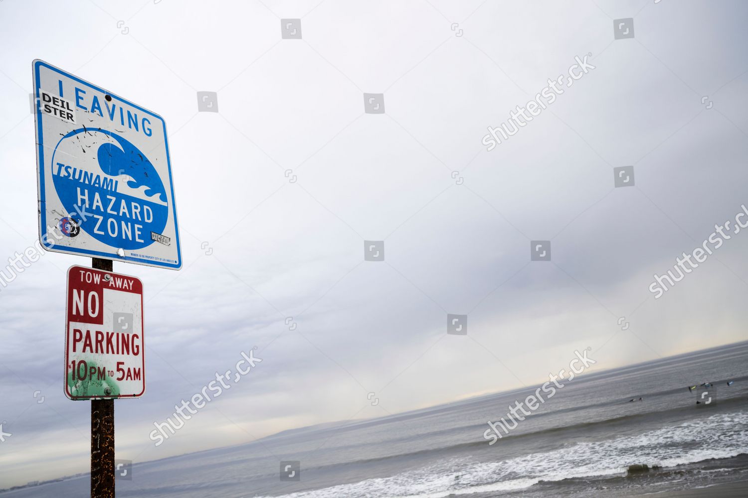 Tsunami zone malibu