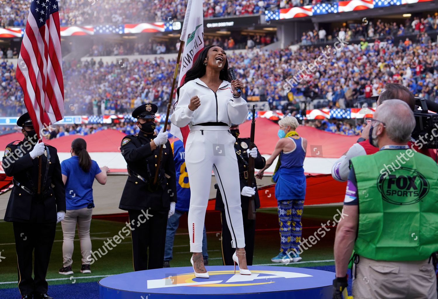 Brandy Sings National Anthem Nfc Championship Editorial Stock Photo