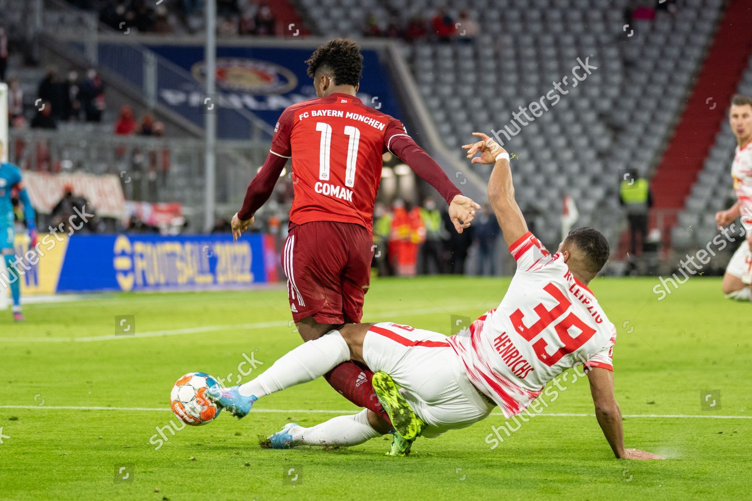 Kingsley Coman Jersey  Number 11 in the FC Bayern Store