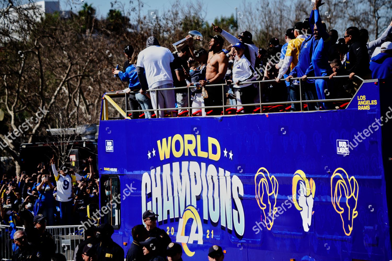 Aaron Donald goes shirtless at Rams championship parade