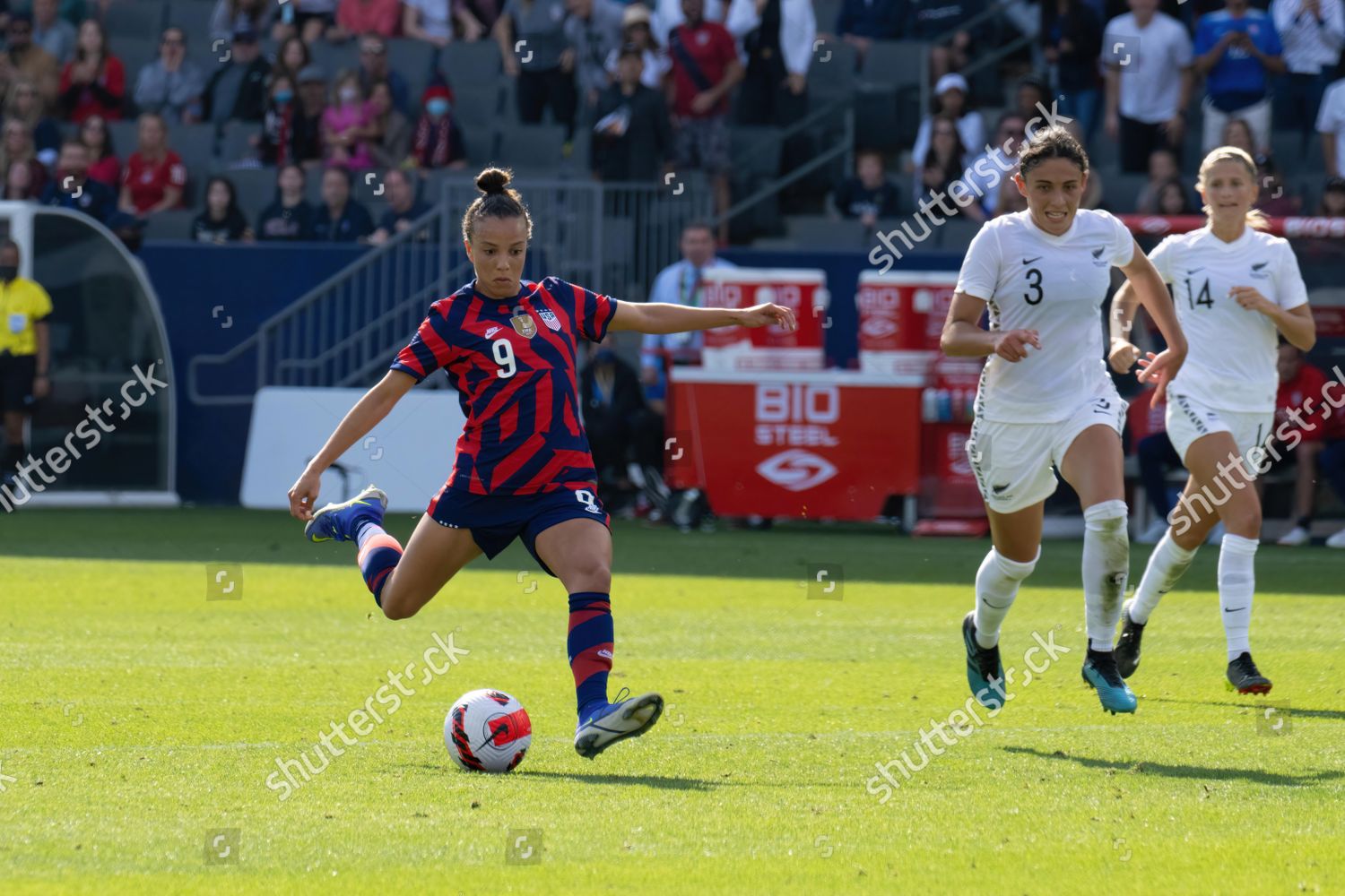 united-states-forward-mallory-pugh-9-editorial-stock-photo-stock