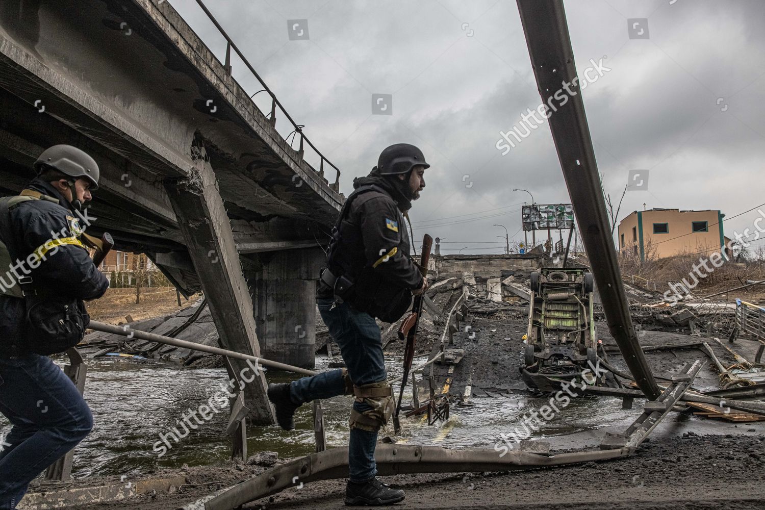 Ukrainian Military Members Walk On Bridge Editorial Stock Photo - Stock ...