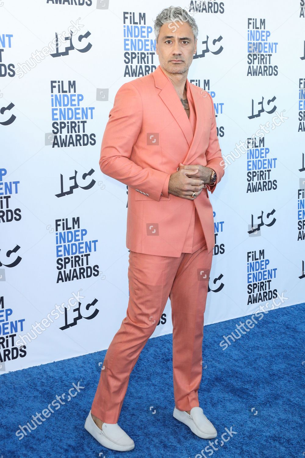 Taika Waititi Wearing Dzojchen Suit Arrives Editorial Stock Photo