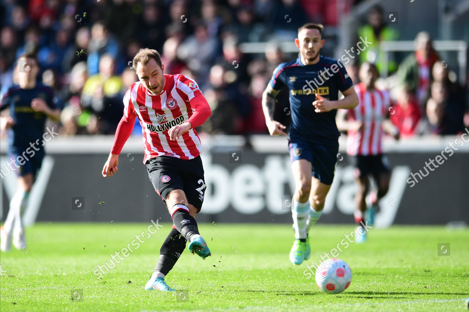 Christian Eriksen Brentford Hits Goalbound Shot Editorial Stock Photo ...