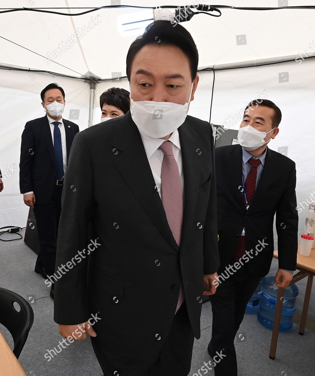 South Korean Presidentelect Yoon Sukyeol Enters Editorial Stock Photo ...