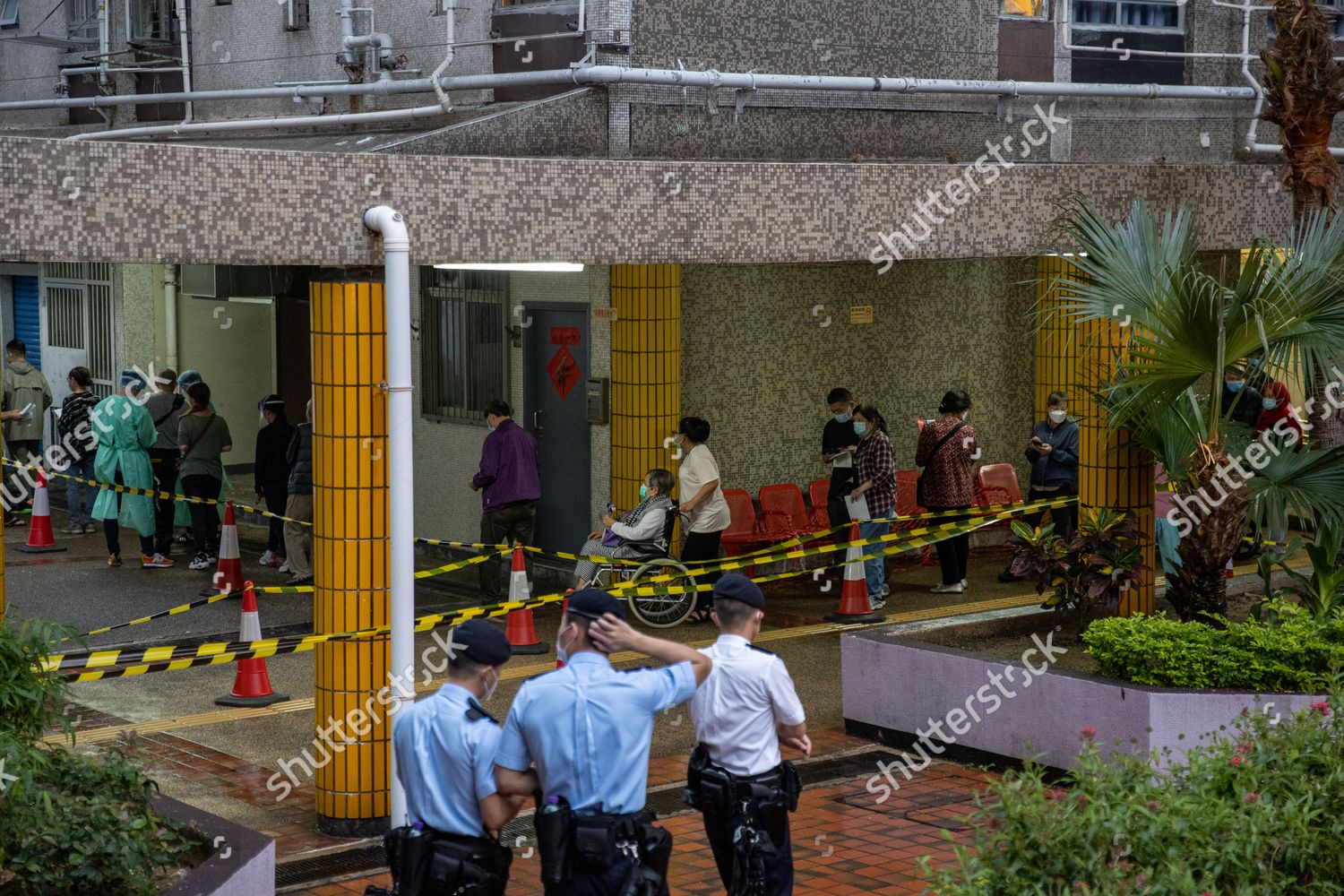 Residents Building Under Lockdown Line Undergo Editorial Stock Photo ...