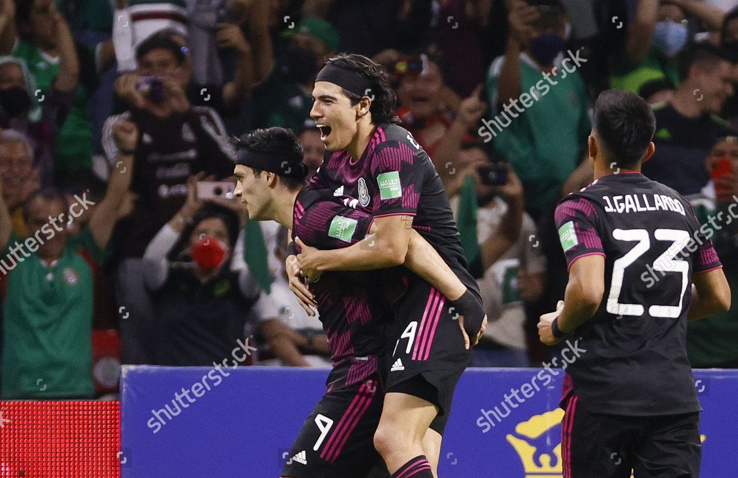 Vibrant Raúl Jiménez Seals Mexico’s Win Against Nine-man South Africa In World Cup Opener Image Concept Vibrant Raúl Jiménez Seals Mexico’s Win Against Nine-man South Africa In World Cup Opener Image Concept