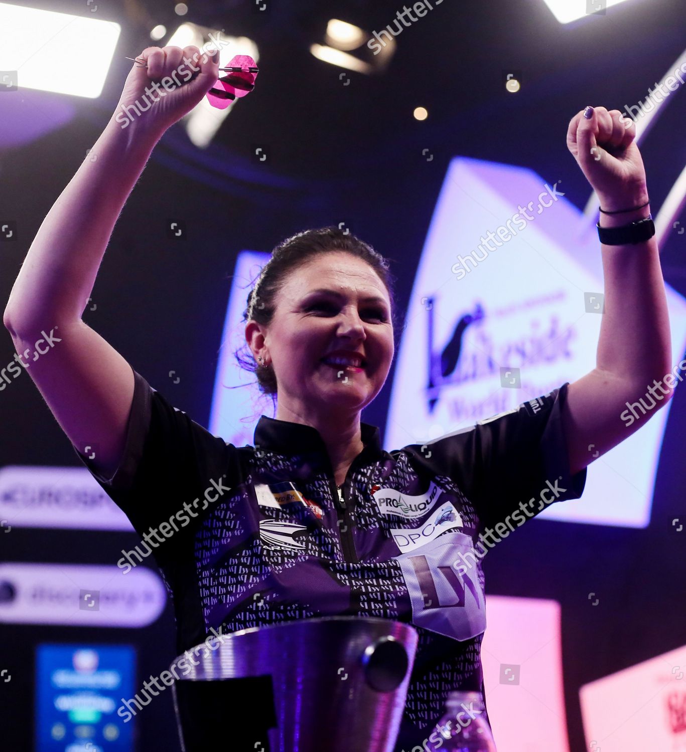 Lorraine Winstanley During 2022 World Darts Editorial Stock Photo