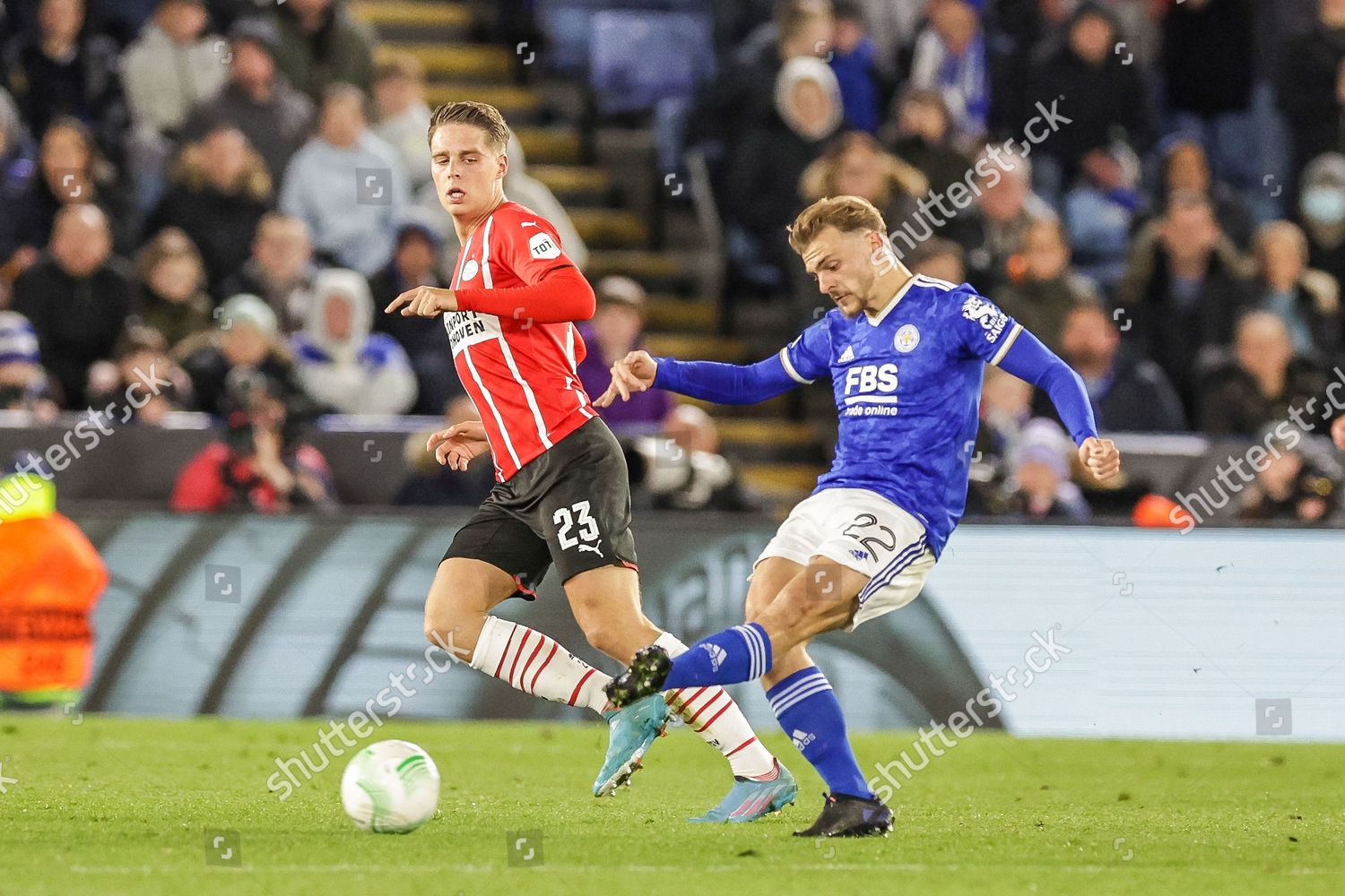  Kiernan Dewsbury-Hall in action during the Europa Conference League match between Leicester City and PSV Eindhoven, amid transfer rumours linking him with a move to Chelsea.