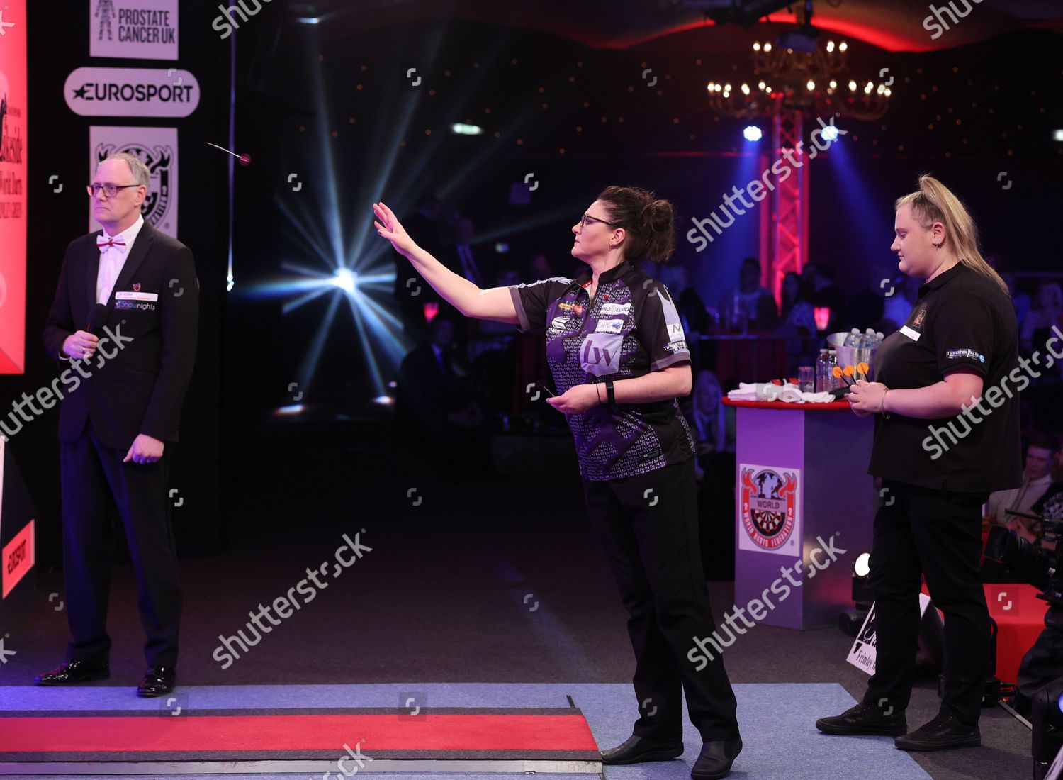 Lorraine Winstanley During 2022 World Darts Editorial Stock Photo