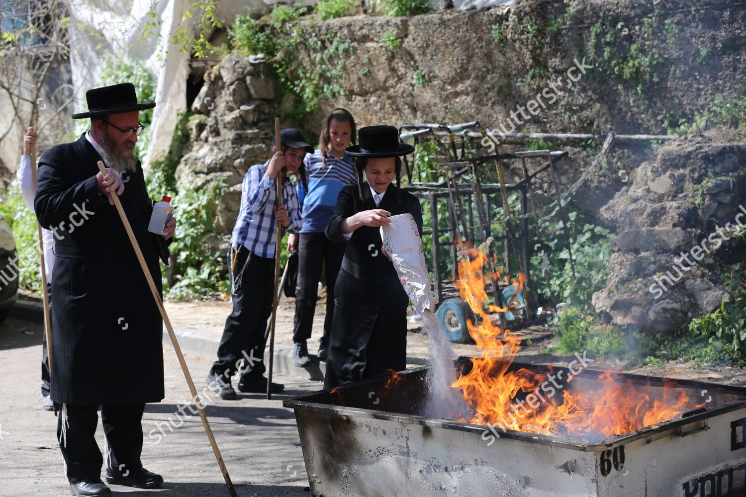 Ultraorthodox Jews Burn Leavened Items Ahead Editorial Stock Photo ...