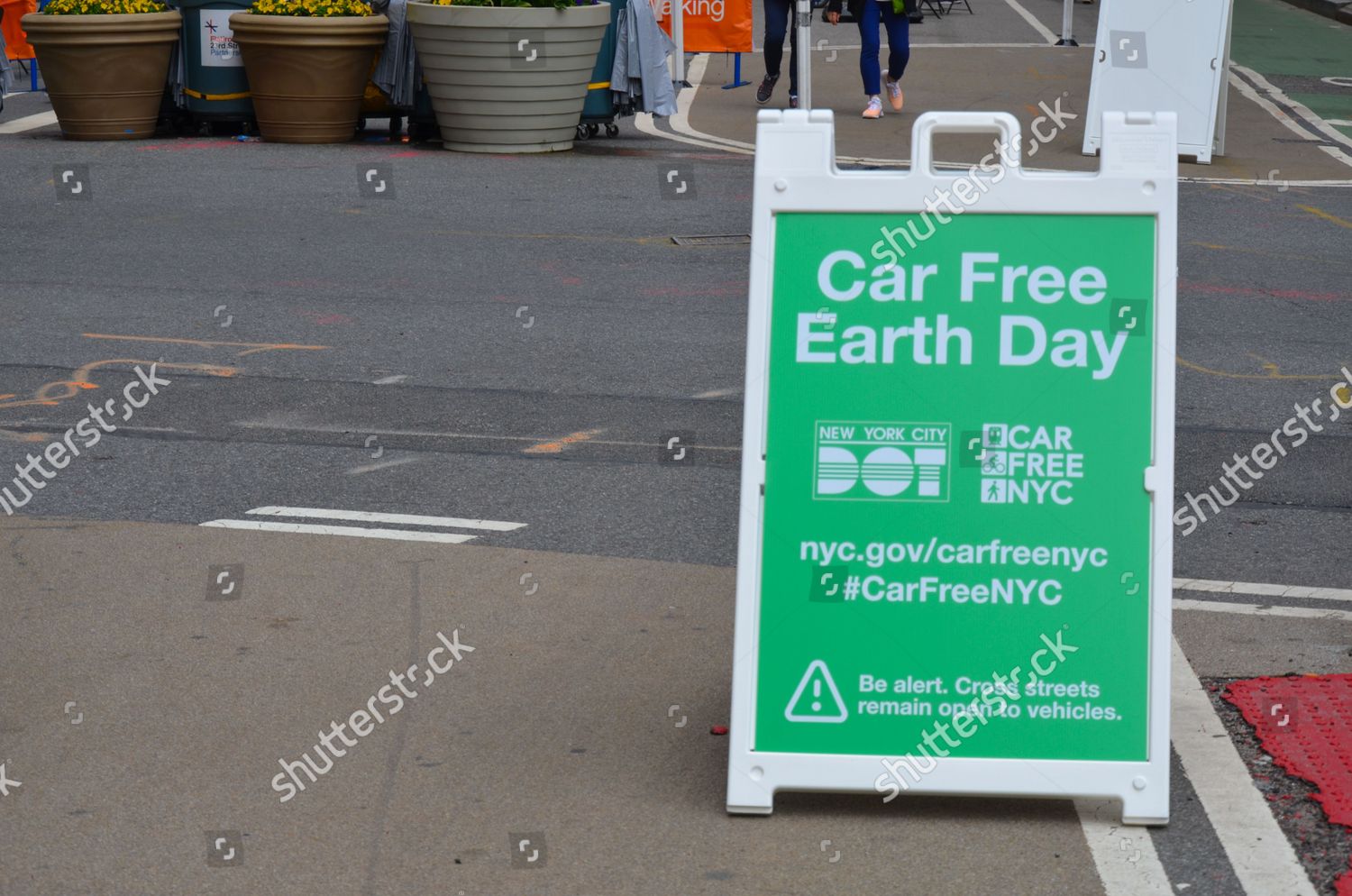 Car Free Earth Day Sign Seen Editorial Stock Photo Stock Image