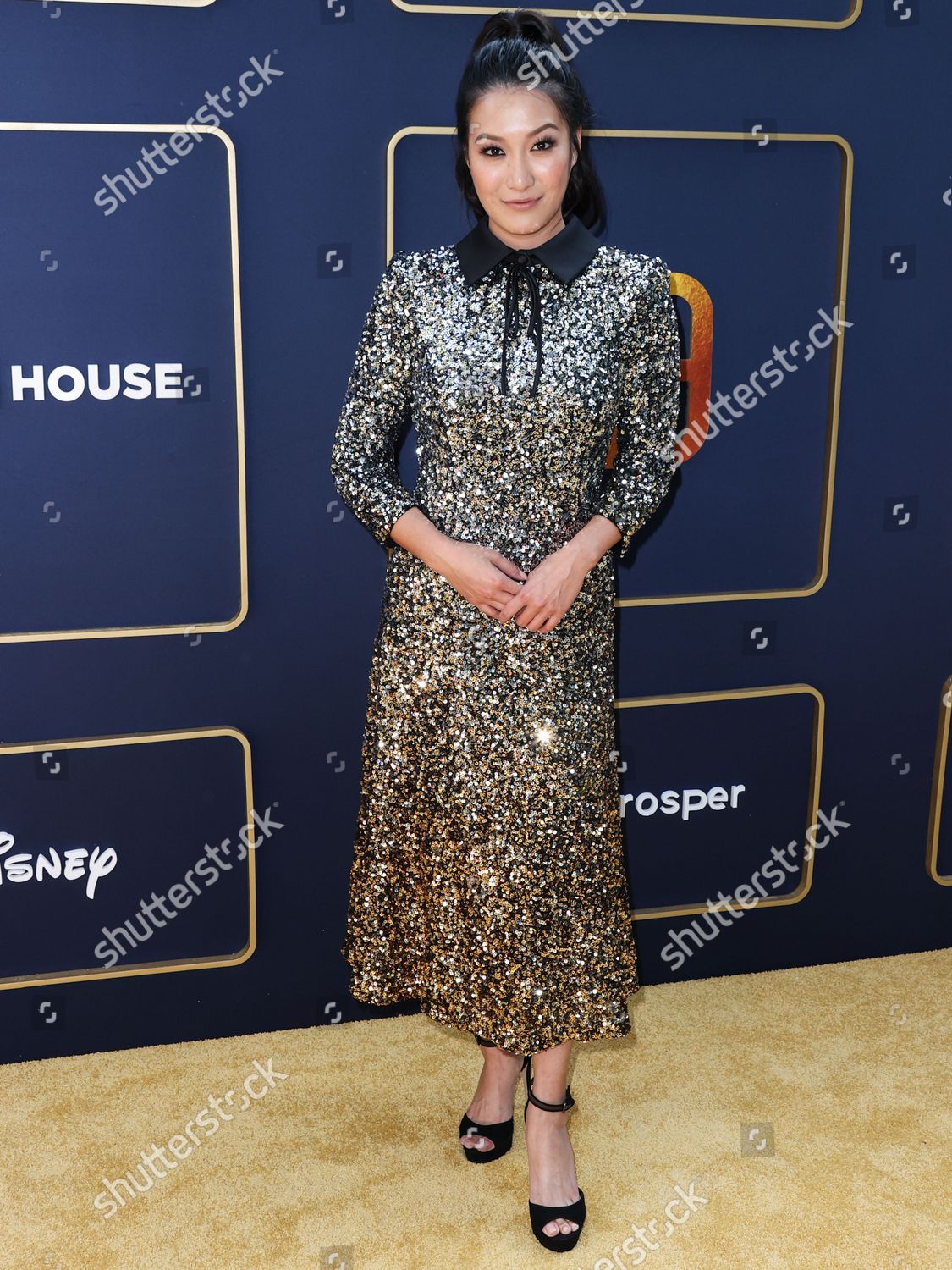 Chineseamerican Actress Kara Wang Arrives Gold Editorial Stock Photo ...