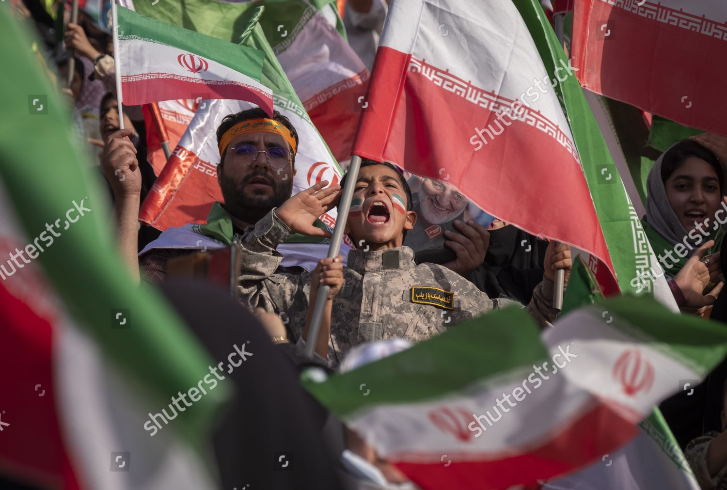 Iranian Schoolboy Wearing Islamic Revolutionary Guard Editorial Stock ...