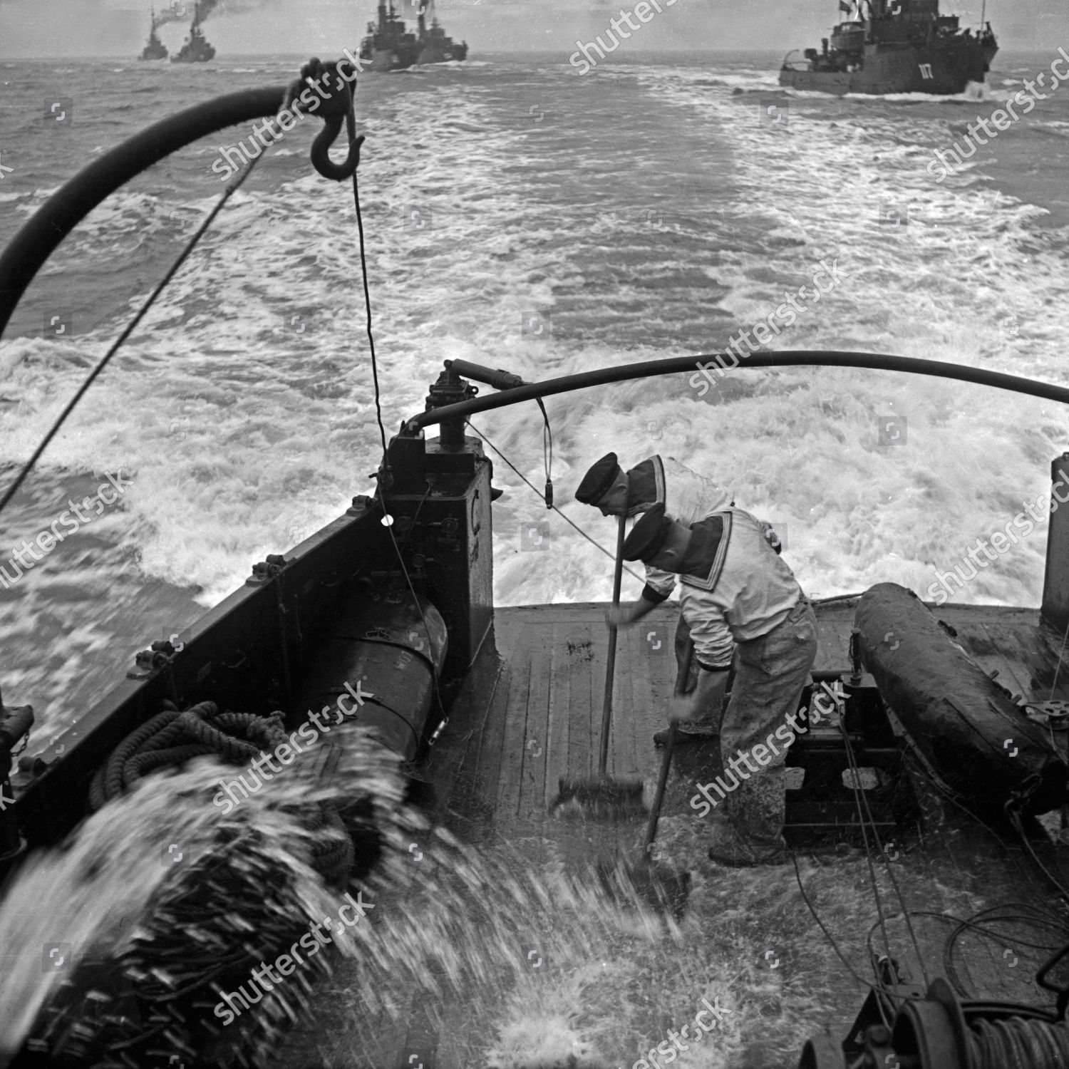 Navy Recruits 2nd Minesweeper Flotilla Swabbing Editorial Stock Photo ...