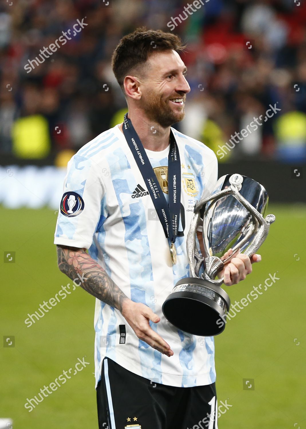 Lionel Messi Argentina Trophyduring Finalissima Conmebol Editorial ...