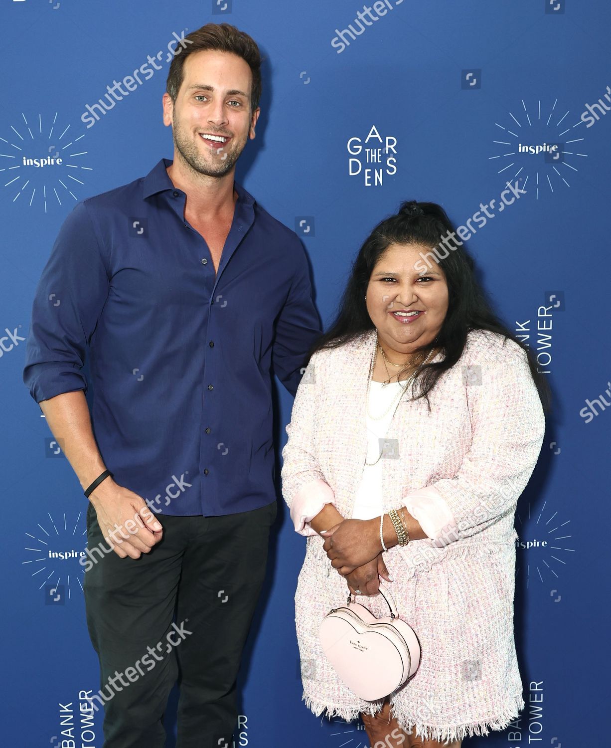 Is Sean Lewis Married - efvvs0i