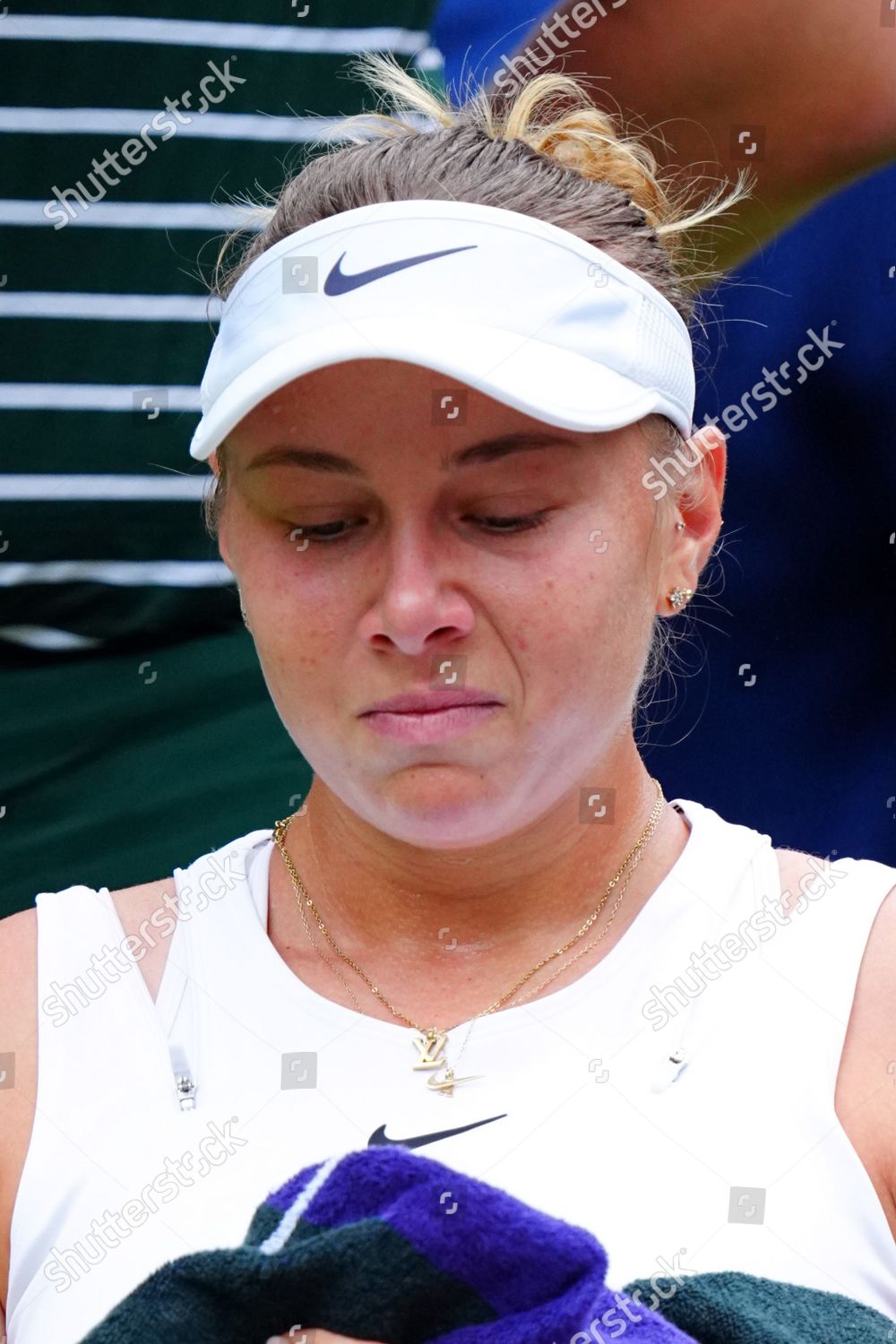 Amanda Anisimova Emotional During Her Quarterfinal Editorial Stock