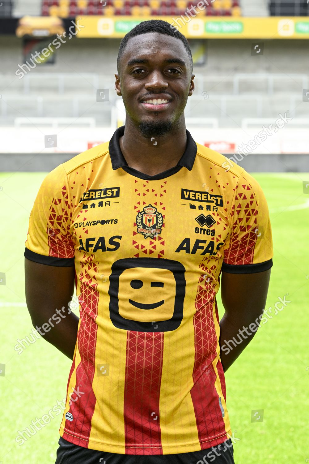 Mechelens Julien Ngoy Poses Photographer 20222023 Editorial Stock Photo