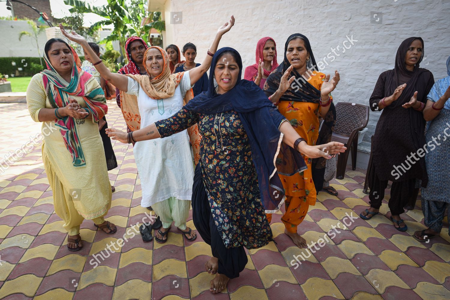 Saroj Devi Mother Neeraj Chopra Celebrates Editorial Stock Photo ...