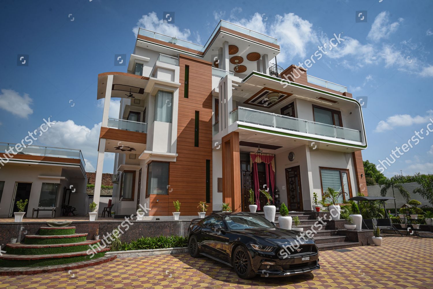 View Neeraj Chopras Residence Khandra Village Editorial Stock Photo