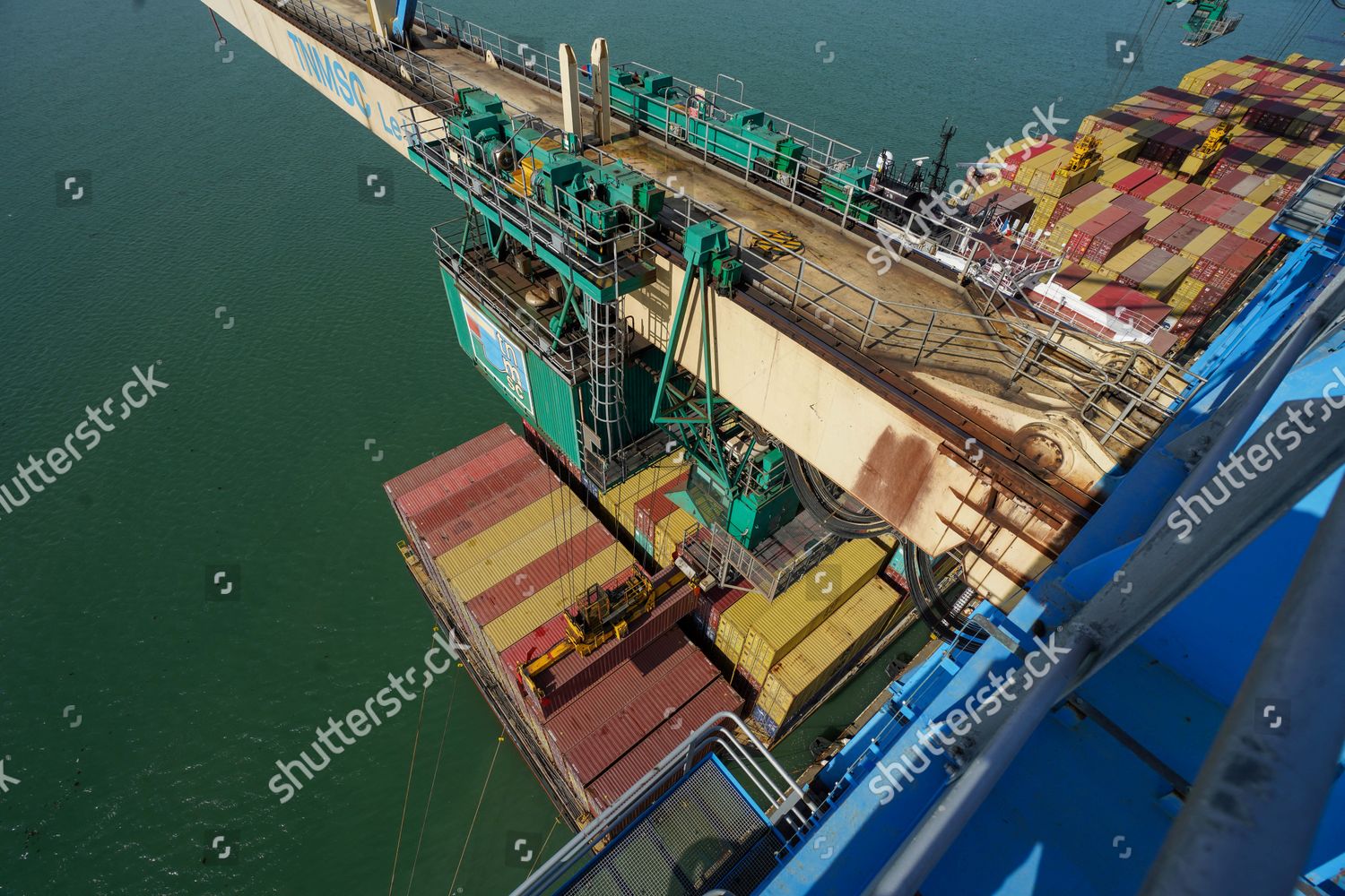 General View Container Ship Unloading Under Editorial Stock Photo ...