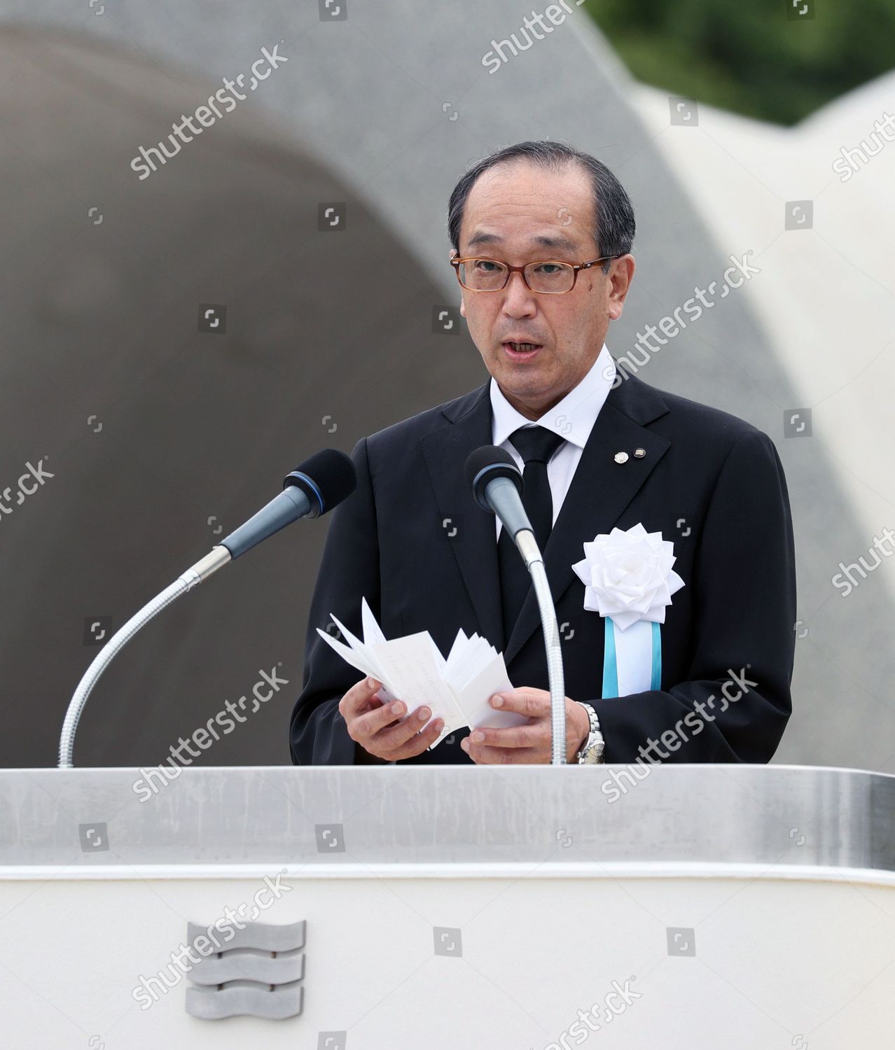 President Meets With Hiroshima Mayor Matsui - 4sa6a4p