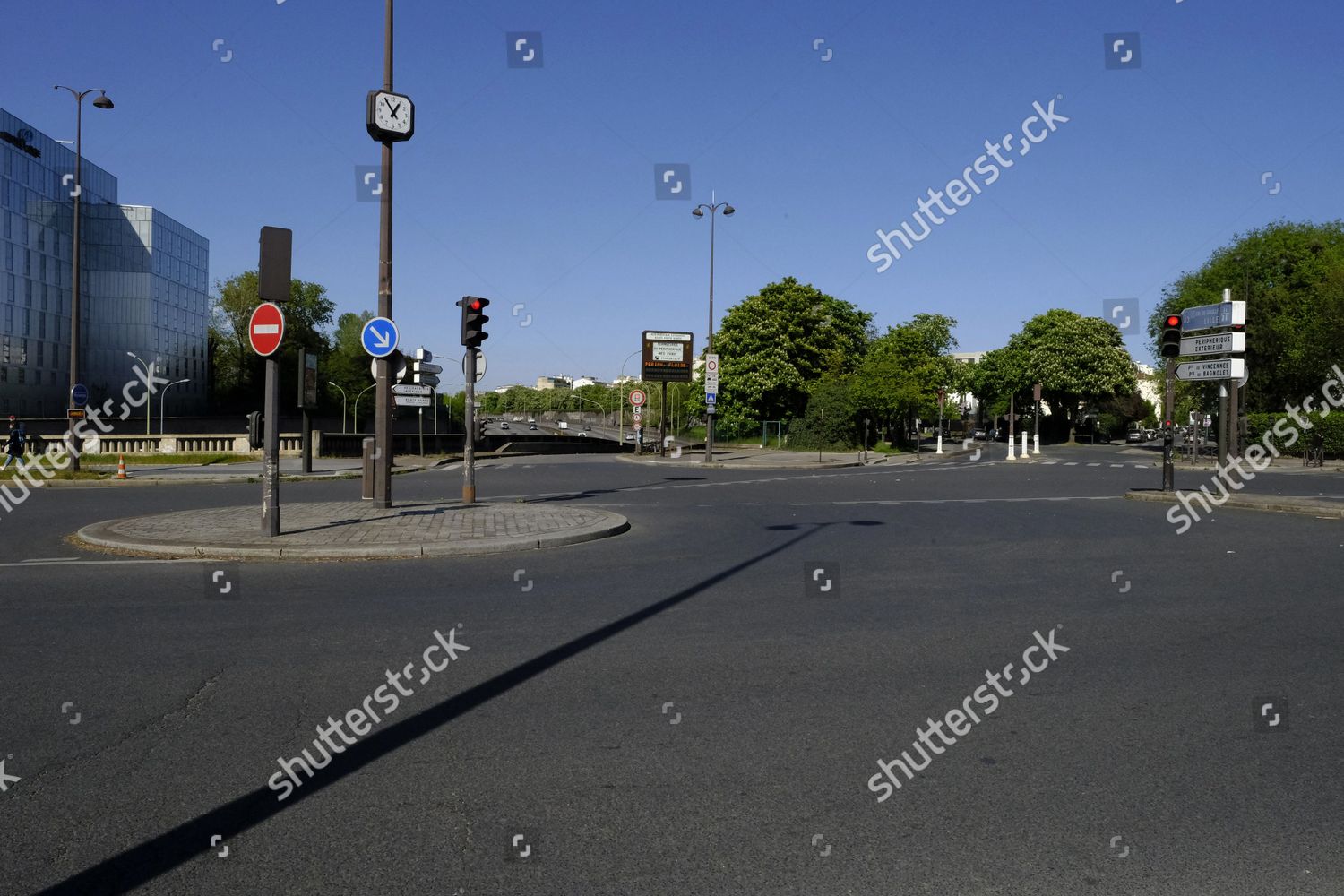 Deserted Port Doree Boulevard Peripherique Paris Editorial Stock Photo ...