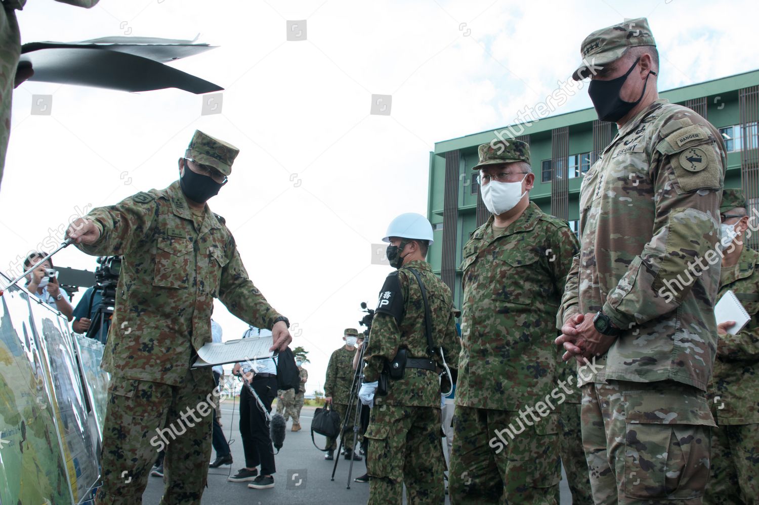 Gen Yoshihide Yoshidar2 Japans Chief Staff Editorial Stock Photo