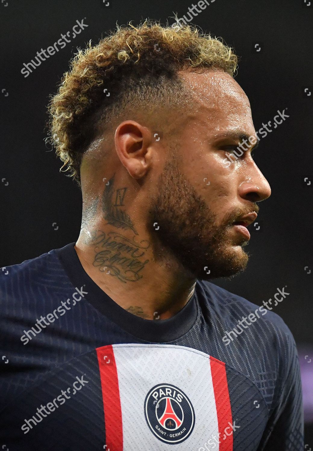 Paris SaintGermain open to Neymar sale following Kylian Mbappe extension  Barcelona potential destination  Paper Round  Eurosport