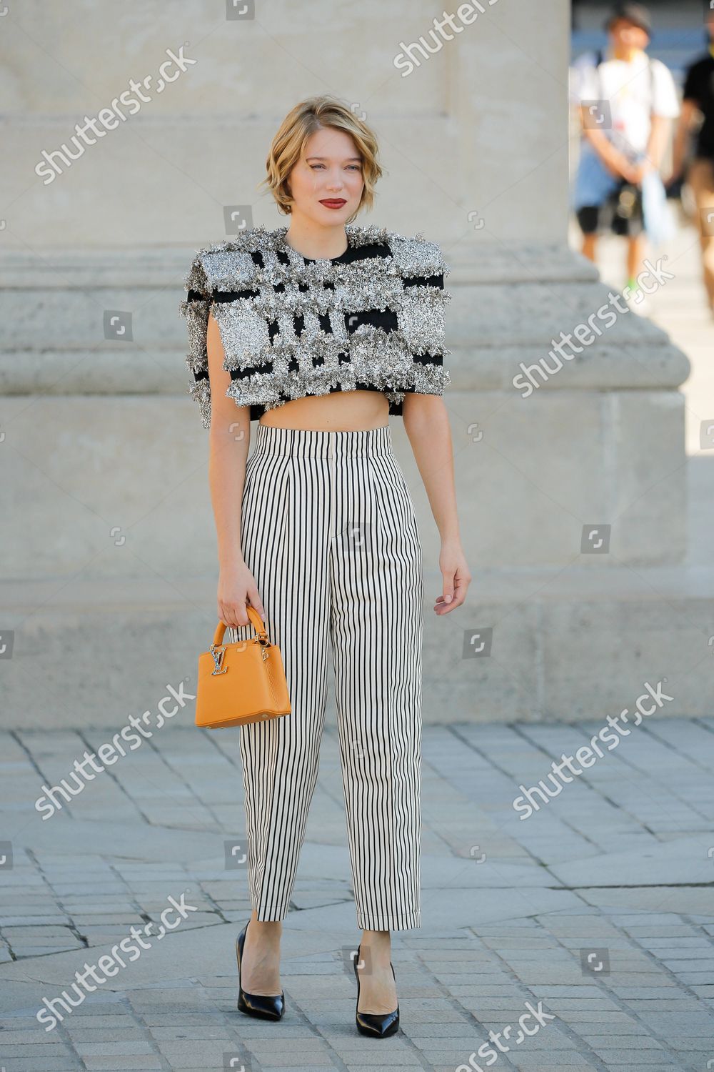 Download Lea Seydoux In Louis Vuitton Fashion Wallpaper