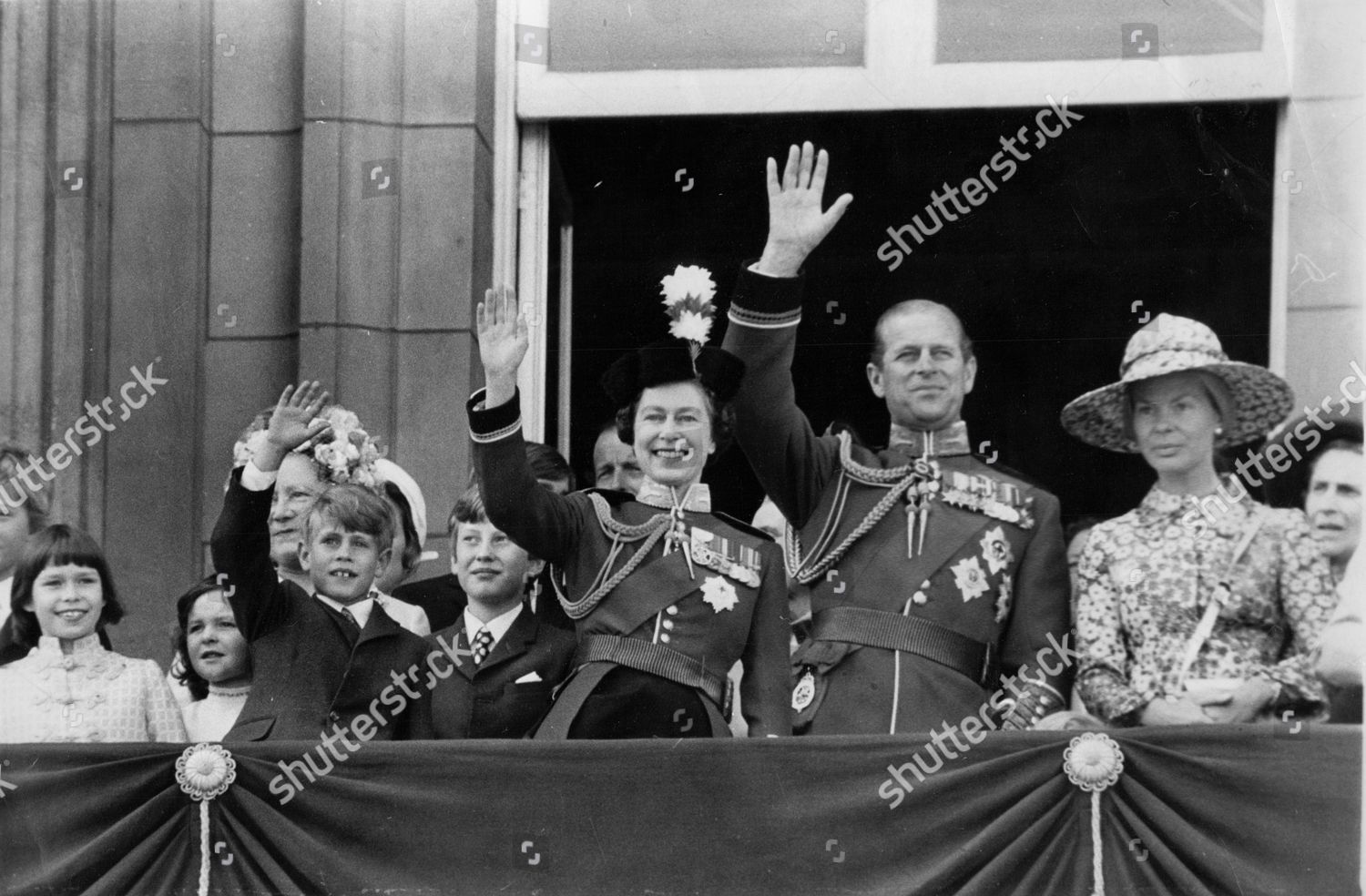 trooping-the-colour-1973-shows-queen-mother-prince-edward-queen-elizabeth-ii-prince-philip-and-duchess-of-kent-on-balcony-at-buckingham-palace-shutterstock-editorial-1353499a.jpg
