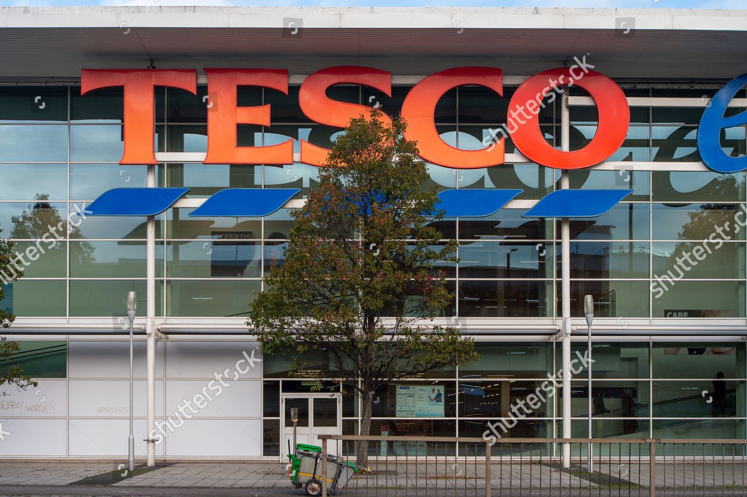Tesco Extra Store Slough Supermarkets Slough Editorial Stock Photo Stock Image Shutterstock