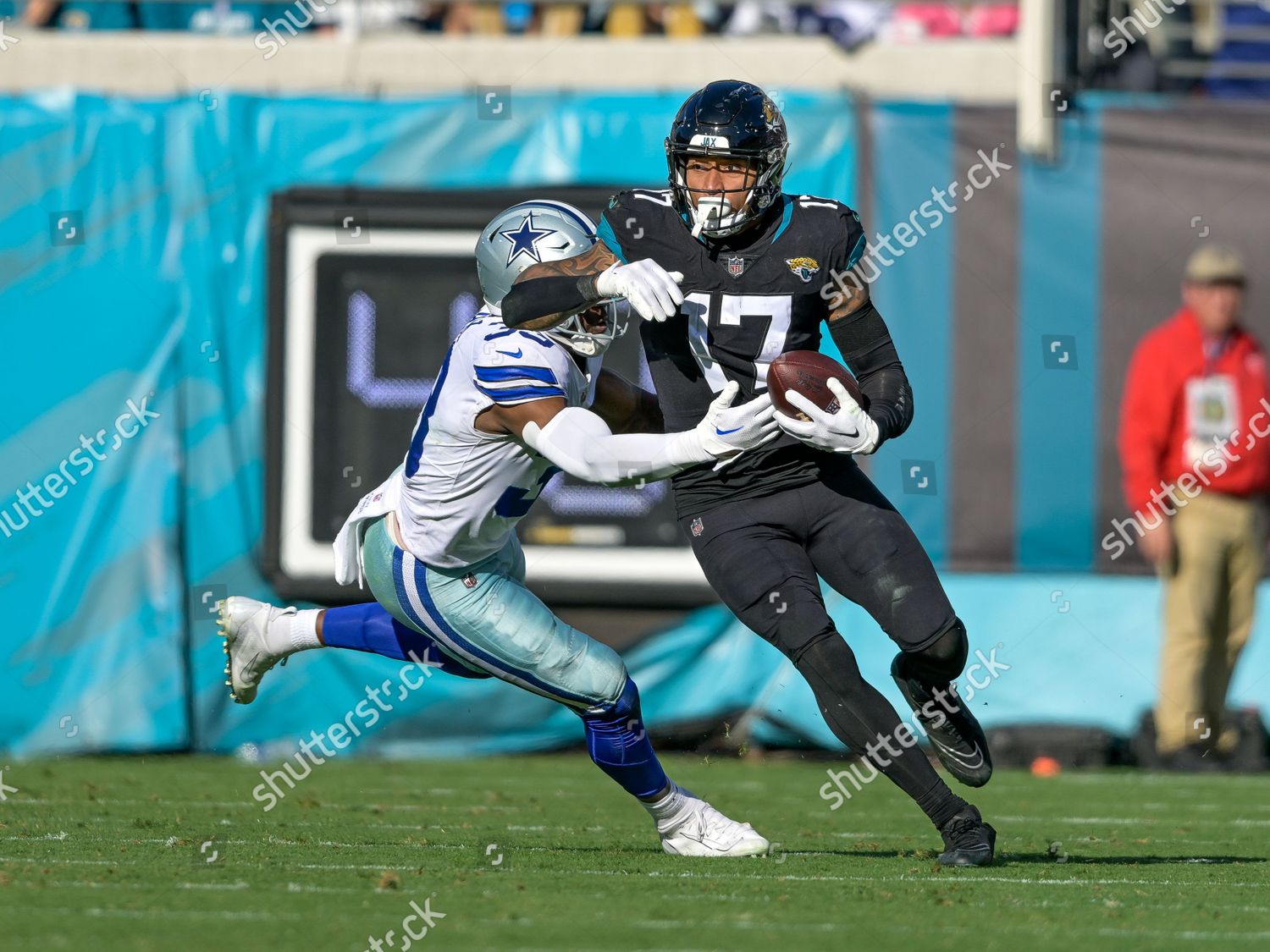 Jacksonville Jaguars Tight End Evan Engram Editorial Stock Photo - Stock  Image