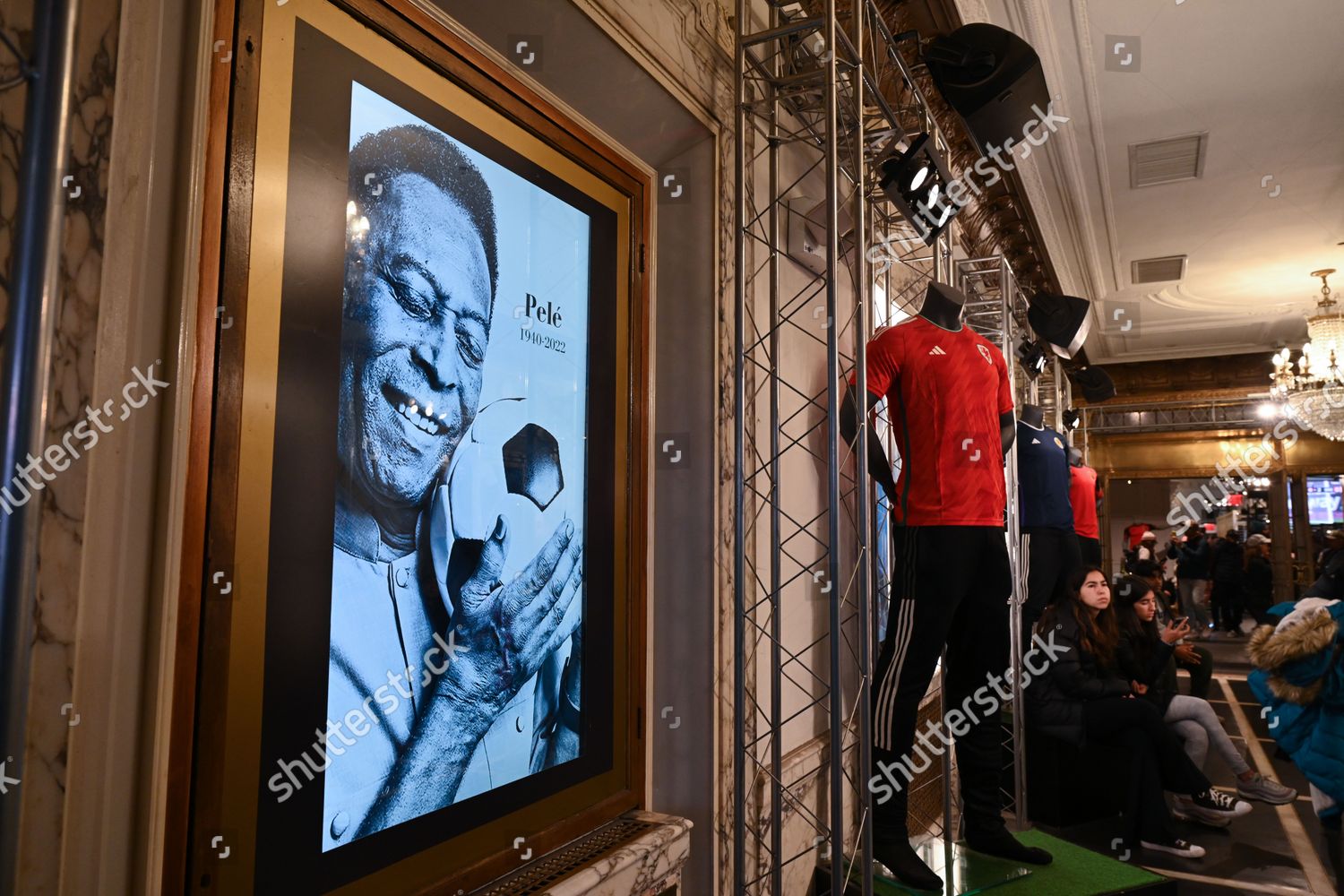 People Visit Pele Soccer Store Times Editorial Stock Photo Stock Image Shutterstock