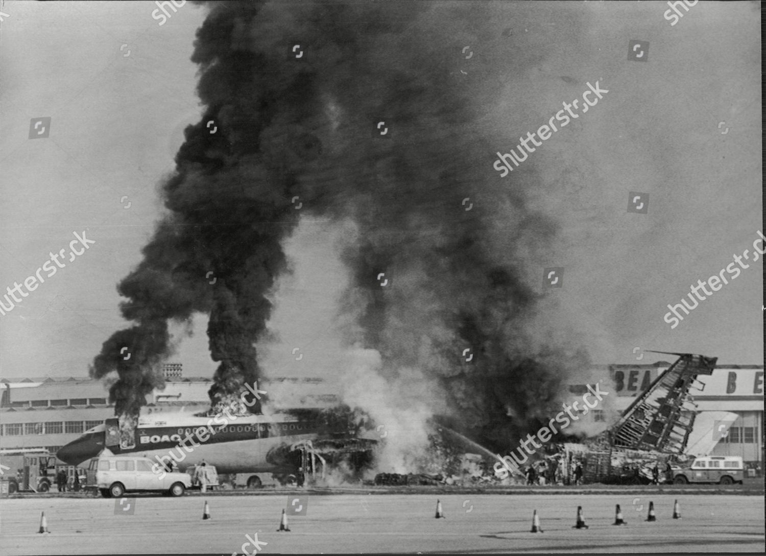 Boac Boeing 707 Airliner Crashed Flames Minutes Editorial Stock Photo Stock Image Shutterstock