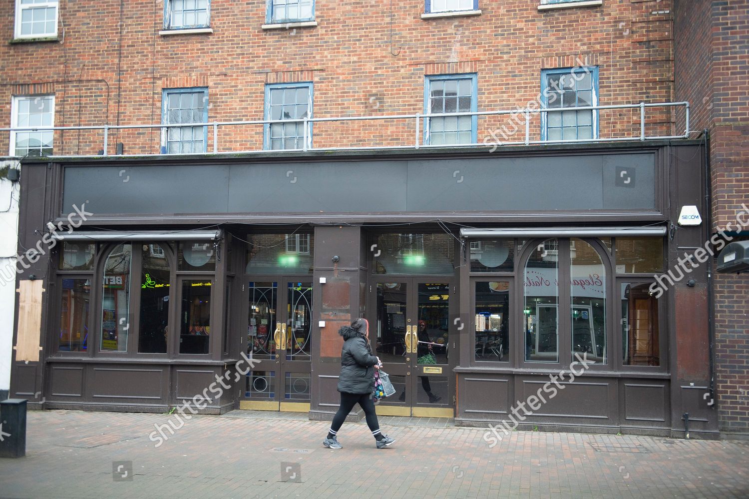 Old Harvest Moon Pub Orpington High Editorial Stock Photo - Stock Image