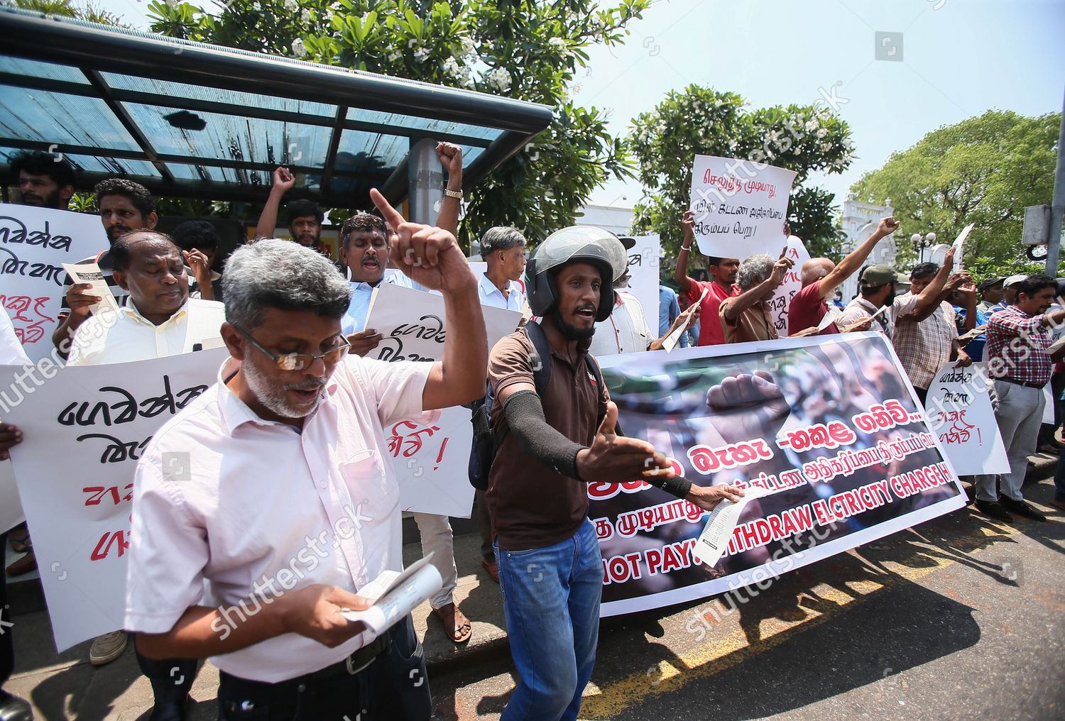 Antigovernment Demonstrators Protest Against Government Increase ...