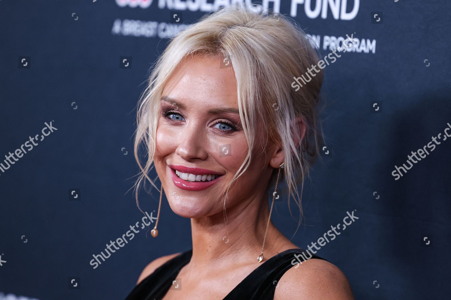 Australian Actress Model Nicky Whelan Arrives Editorial Stock Photo ...