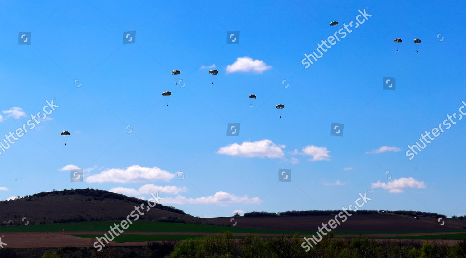 Romanian Paratroopers Action During Natoled Military Editorial Stock ...