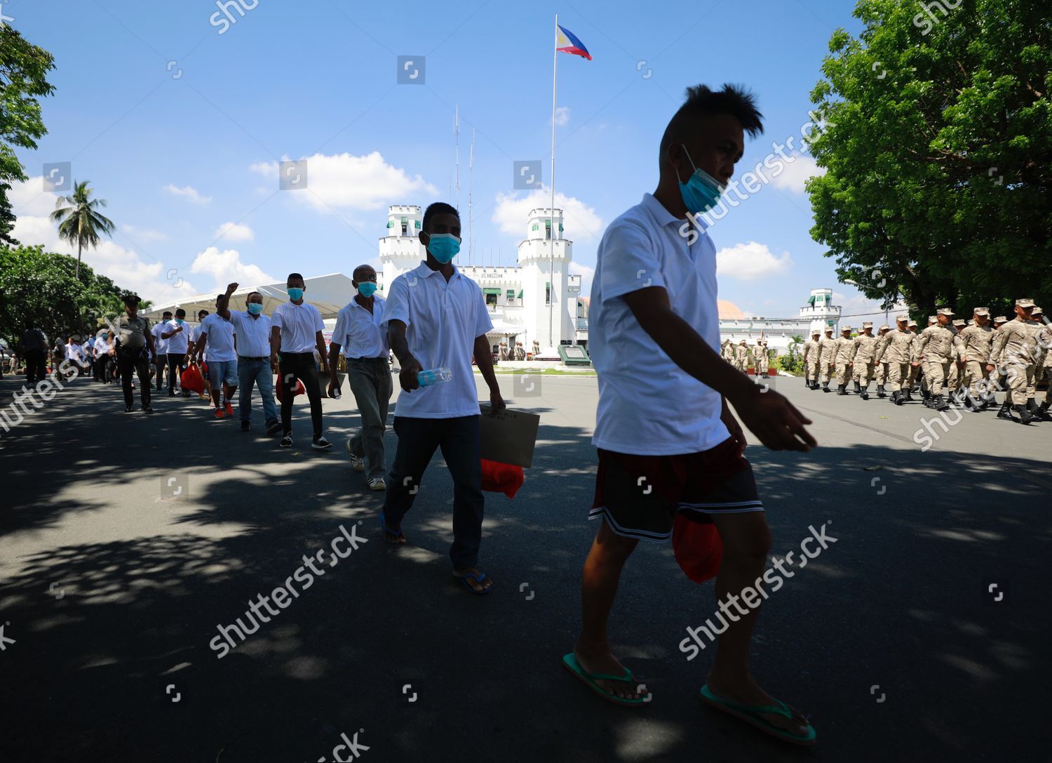 Newly Released Filipino Inmates Make Their Editorial Stock Photo ...