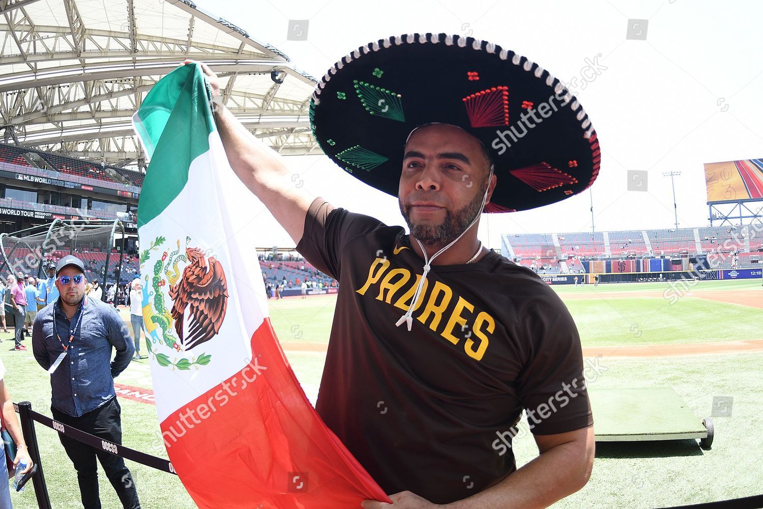 Nelson Cruz of the San Diego Padres poses for a portrait during MLB  Photo d'actualité - Getty Images