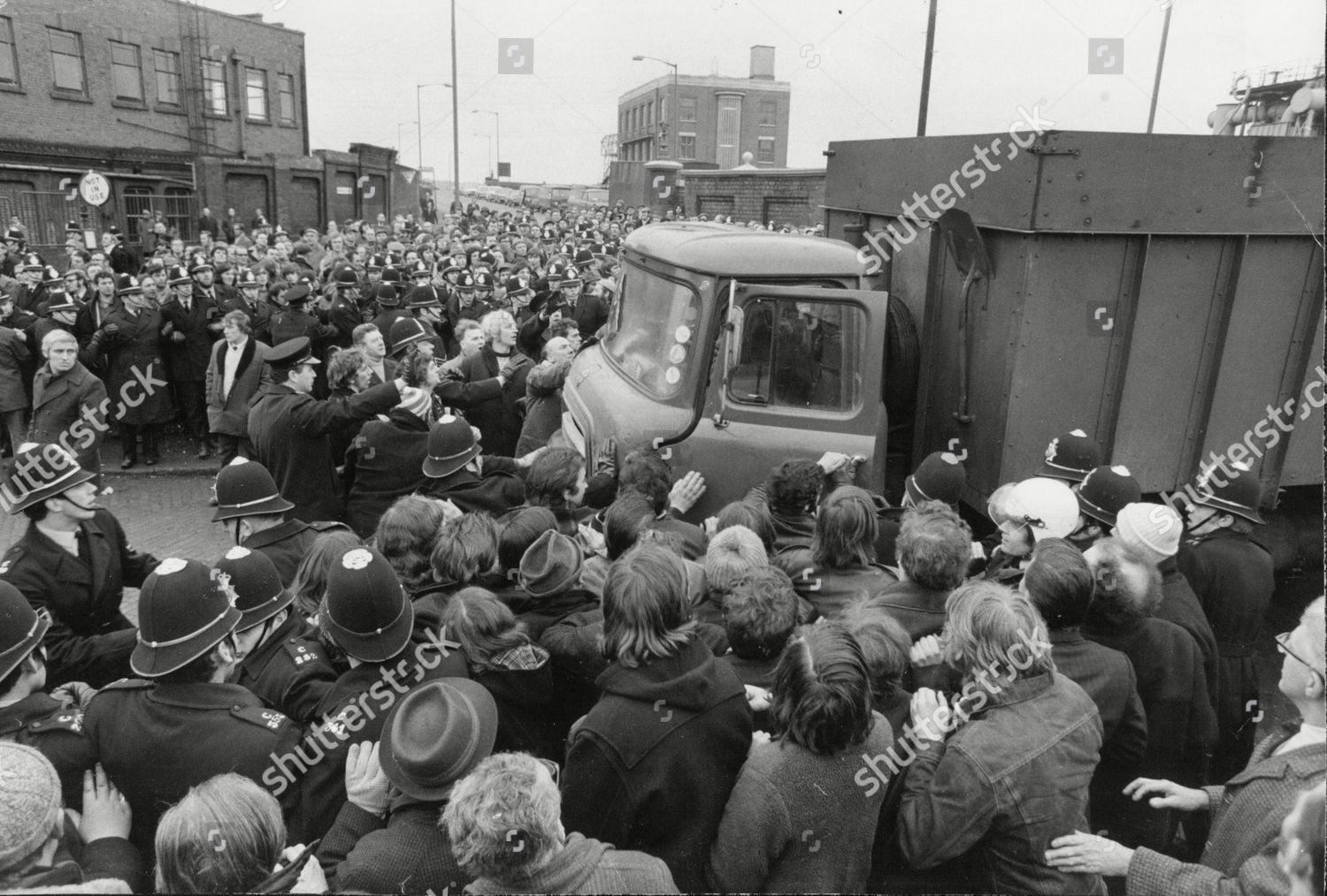 Miners Strike 1972 Pickets Gatley Colliery Editorial Stock Photo ...